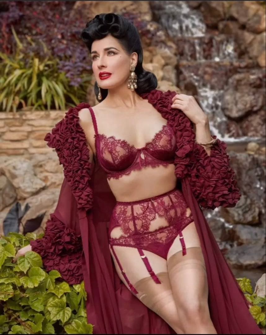 Catherine D'Lish ロングガウン