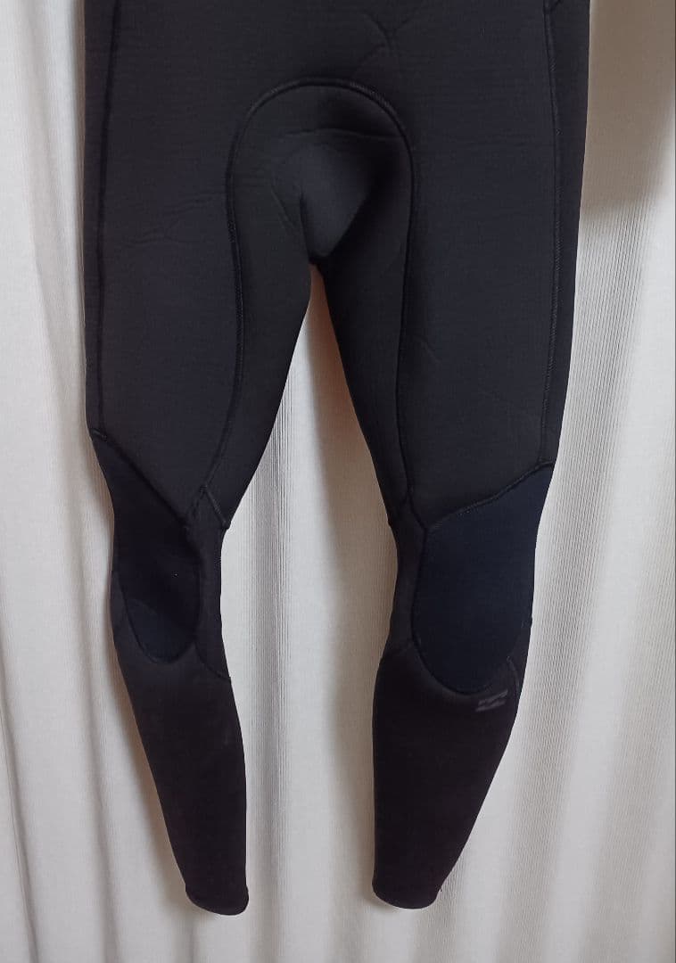 BILLABONG　ビラボン　セミドライ ウェットスーツ　4×3mm　US S