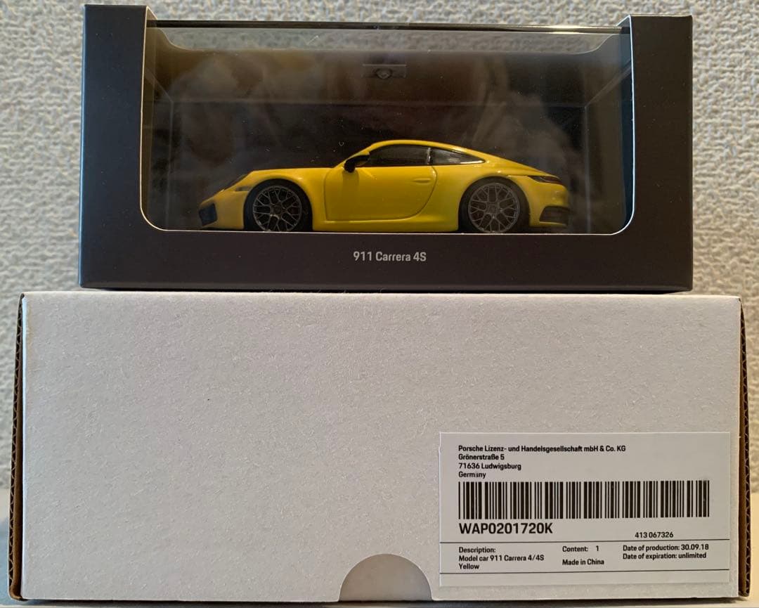 ポルシェ特注1/43 Porsche 911 (992)Carrera 4S