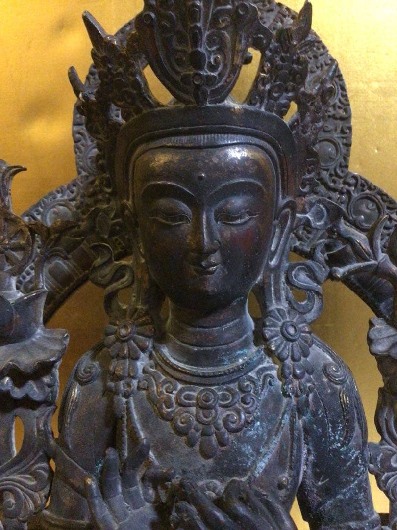 仏像 高さ約45センチ