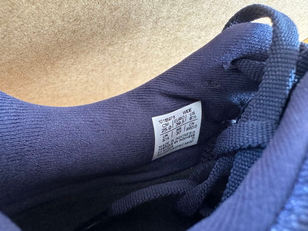 kokom asics NOVABLAST 5 25.0cm 新品