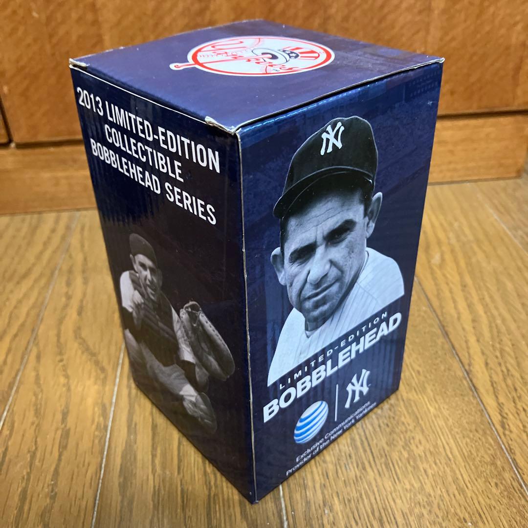 Yogi Berra ボブルヘッド人形
