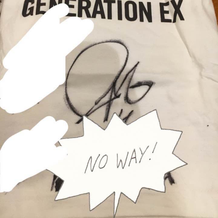 佐野玲於 直筆サインTシャツ