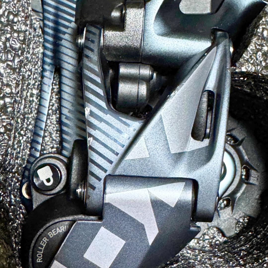 SRAM X01 Eagle AXS リヤディレーラー