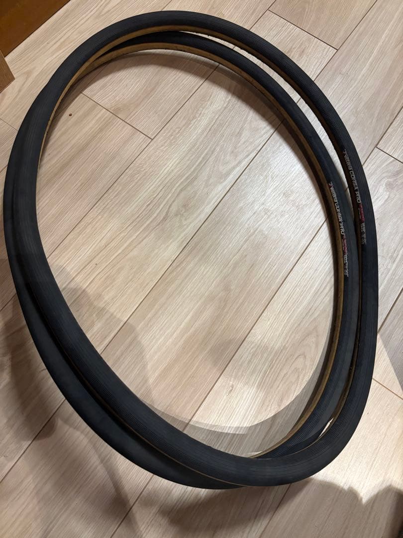 Vittoria Corsa Pro チューブラータイヤ 700x25C
