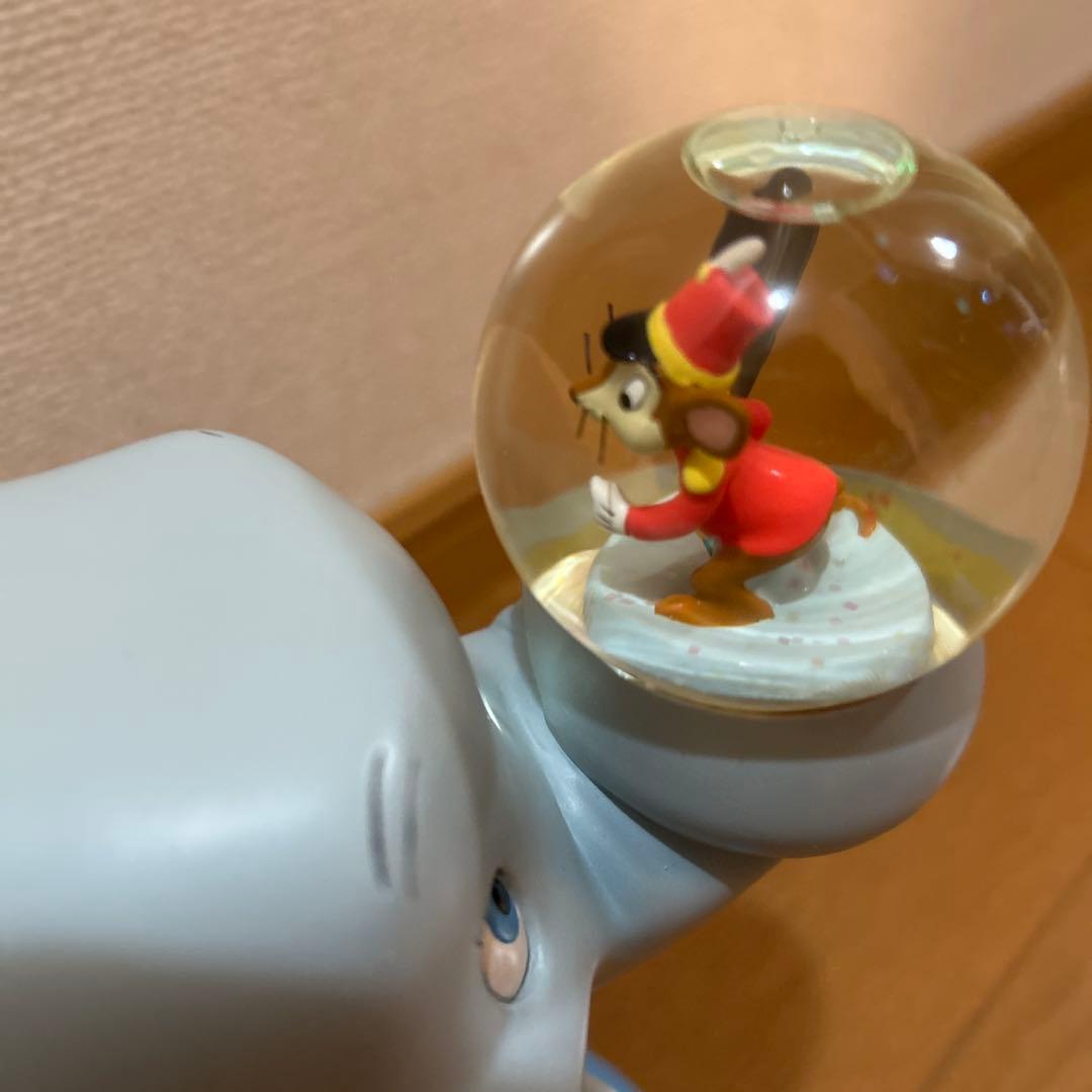 スノーグローブ　スノードーム　ダンボ　ティモシー