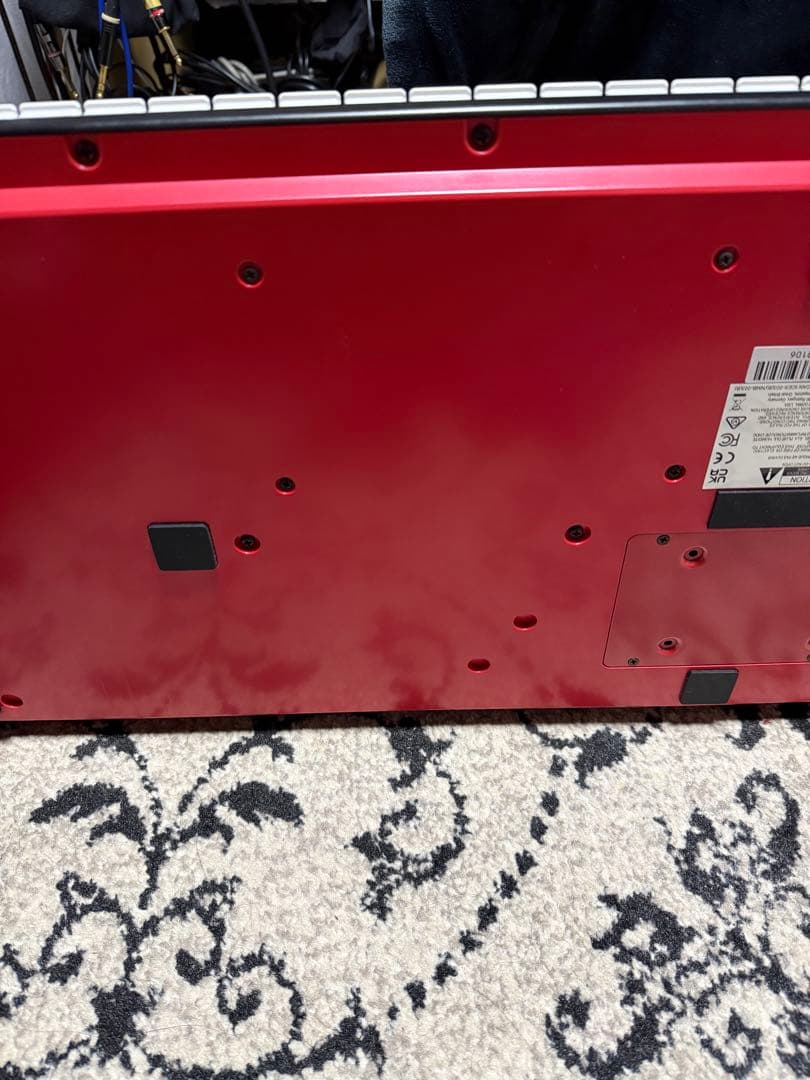 アカイAKAI MPC Key61 シンセサイザー　内蔵SSD換装済