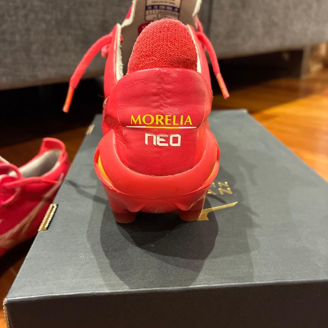 Mizuno サッカーシューズ モレリアネオ4