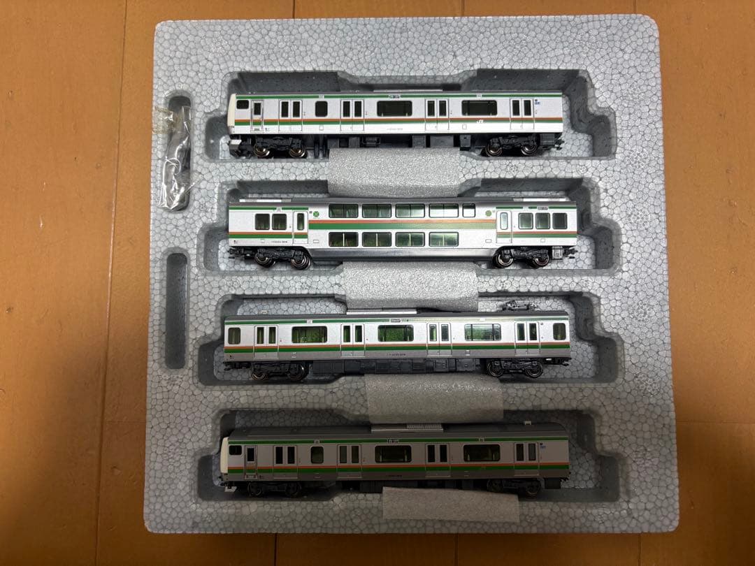 KATO E233系3000番台 東海道線・上野東京ライン　基本セット4両