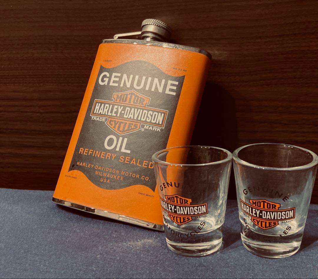 ハーレーダビットソン オイル缶デザイン スキットル & ショットグラス