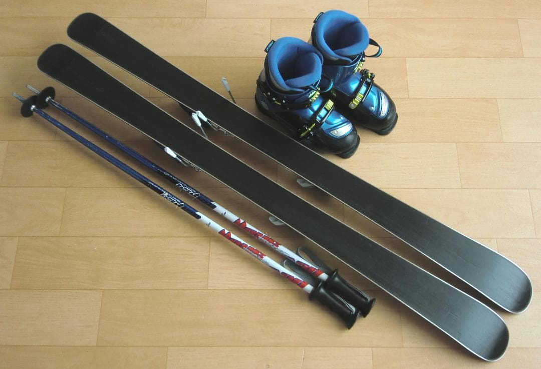 ■■送料無料■Hart■子供用スキーフルセット■板116靴22■WAX済■■