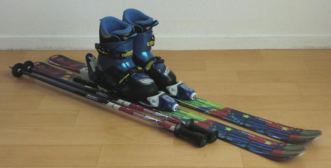 ■■送料無料■Hart■子供用スキーフルセット■板116靴22■WAX済■■