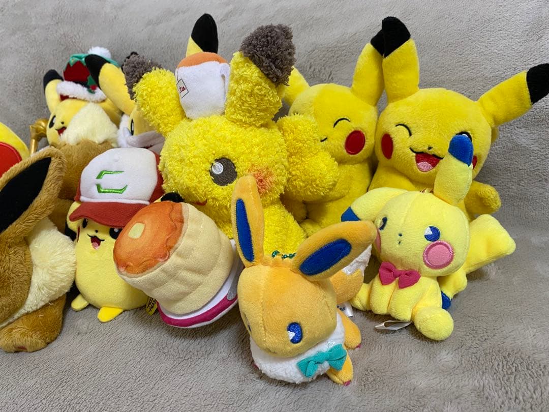 ポケモンセンターオリジナル ピカチュウ イーブイぬいぐるみ9体 まとめ売り