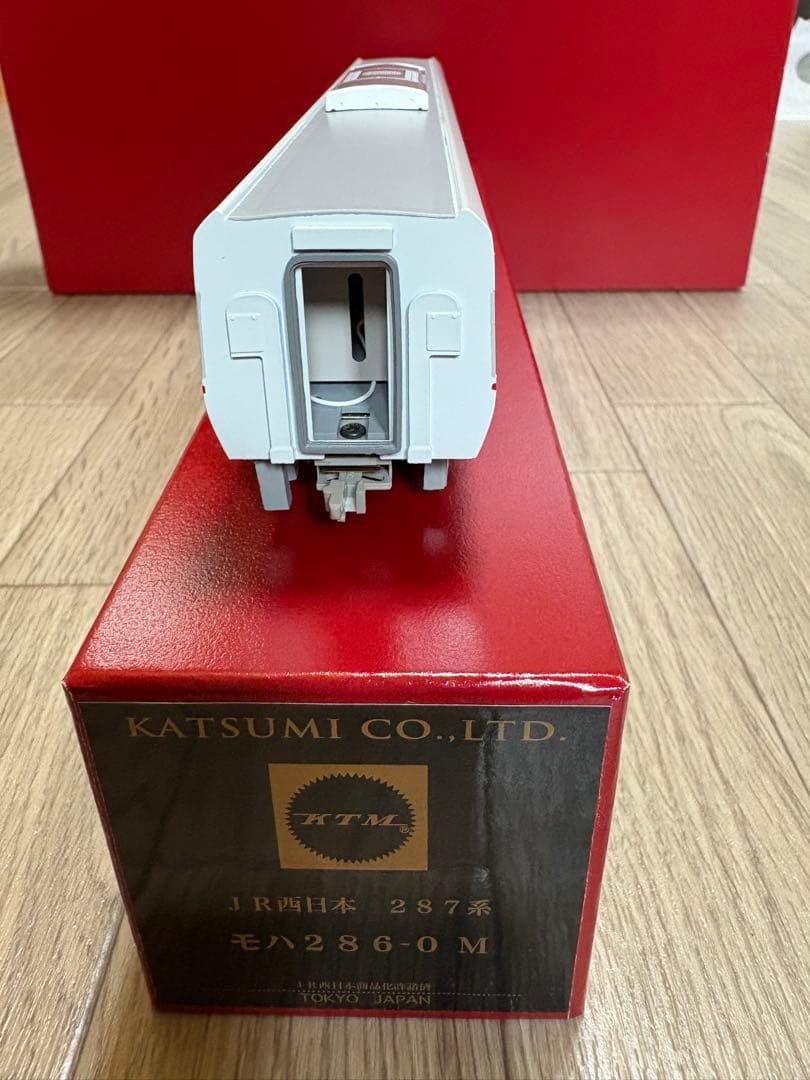 カツミ製JR西日本287系特急型電車