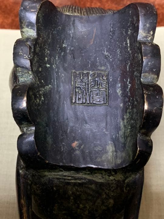 銅製　麒麟　香炉　ドラゴン　龍　銅製置物