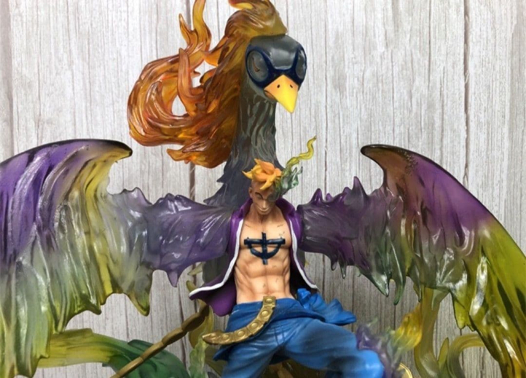 ワンピース 白ひげ海賊団 不死鳥 マルコ フィギュア ガレージキット