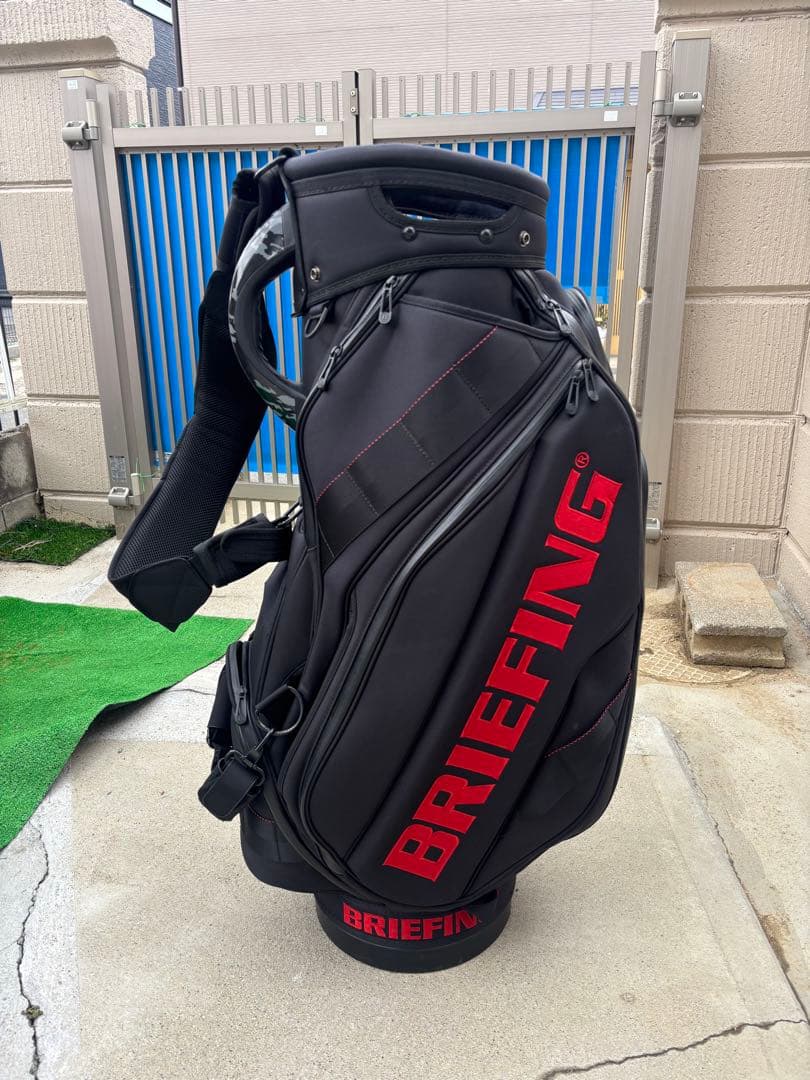 BRIEFING CR-3 美品　フ－ド付