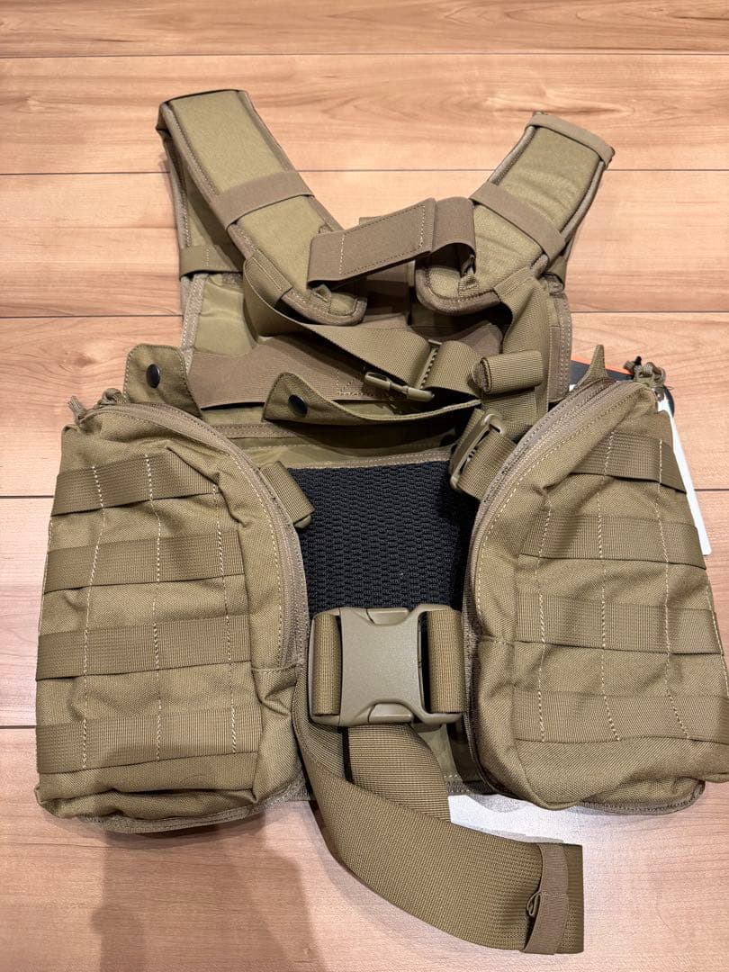 けんタスマニアンタイガー チェストリグ Mk2 カーキー