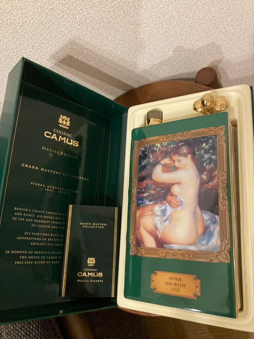 カミュ ブック型デキャンター ルノワール22K コニャック スペシャルリザーブ