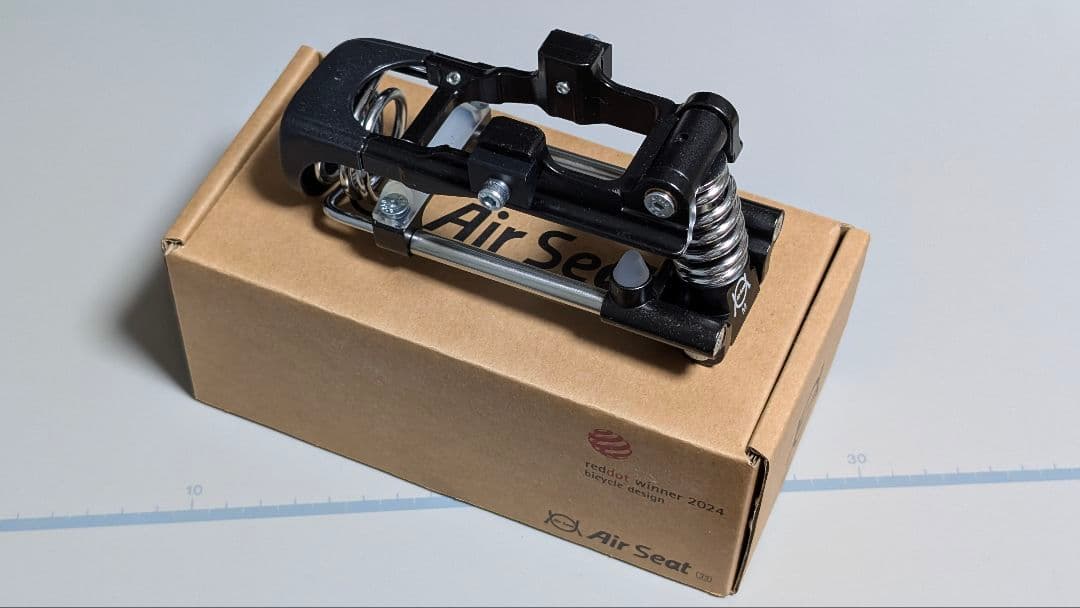 AirSeat35 サドルサスペンション ブラック Mサイズ