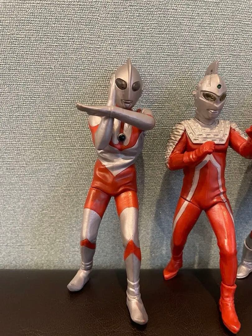 【発光ギミック付】ウルトラヒーロー ソフビフィギュア 6体セット（昔のガチャ品）