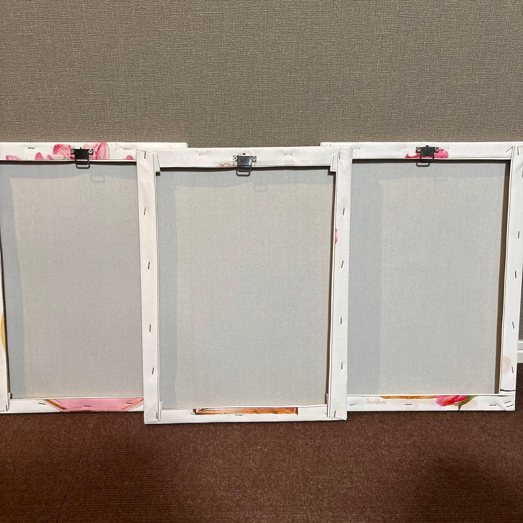 CHANEL キャンバスアート　3点セット❣️お値下げしました‼️