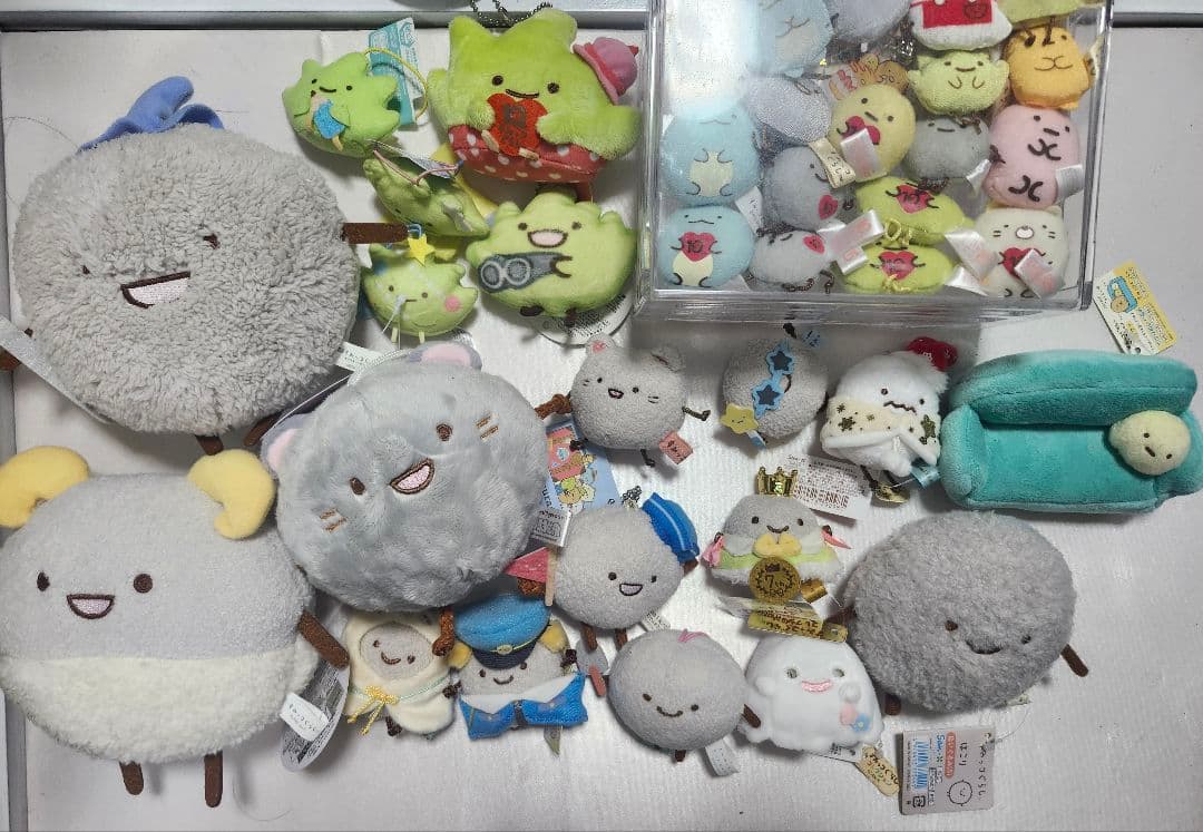 すみっコぐらし★希少★ぬいぐるみ小物まとめ売り！ほこり すみっこ選手権 ざっそう