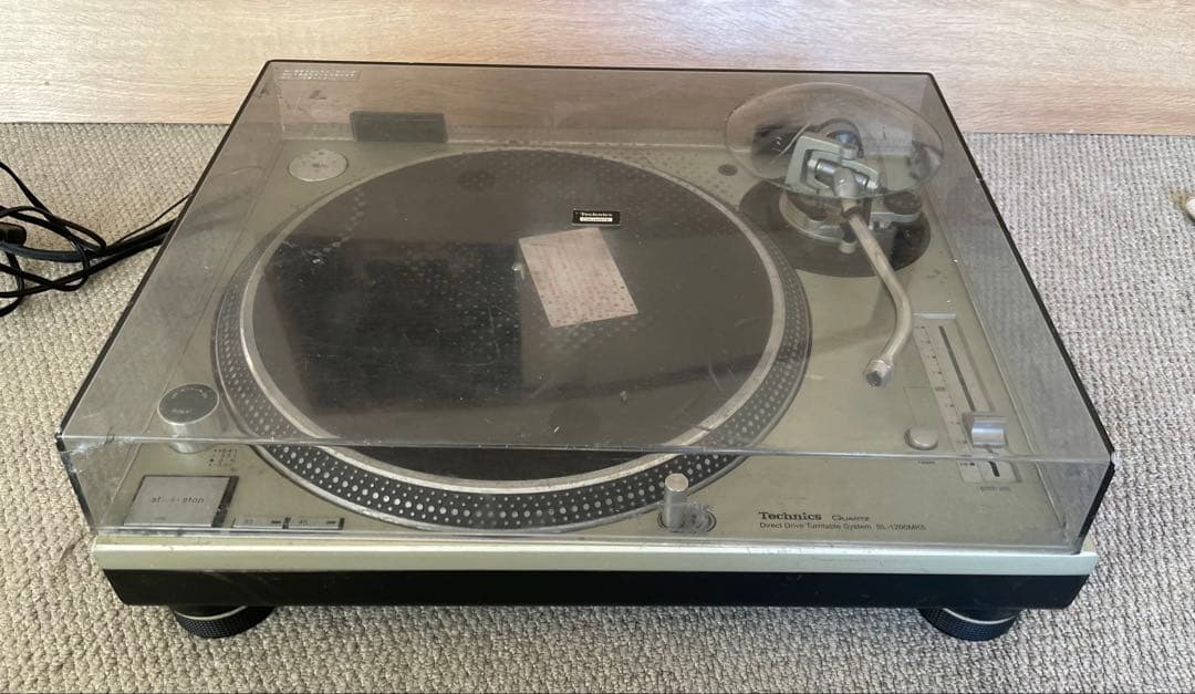 TECHNICS SL-1200 MK5ダイレクトドライブターンテーブル