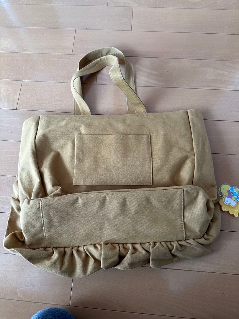 HIMERU あんスタ　ピンバッジ70個　フリル付きバッグ