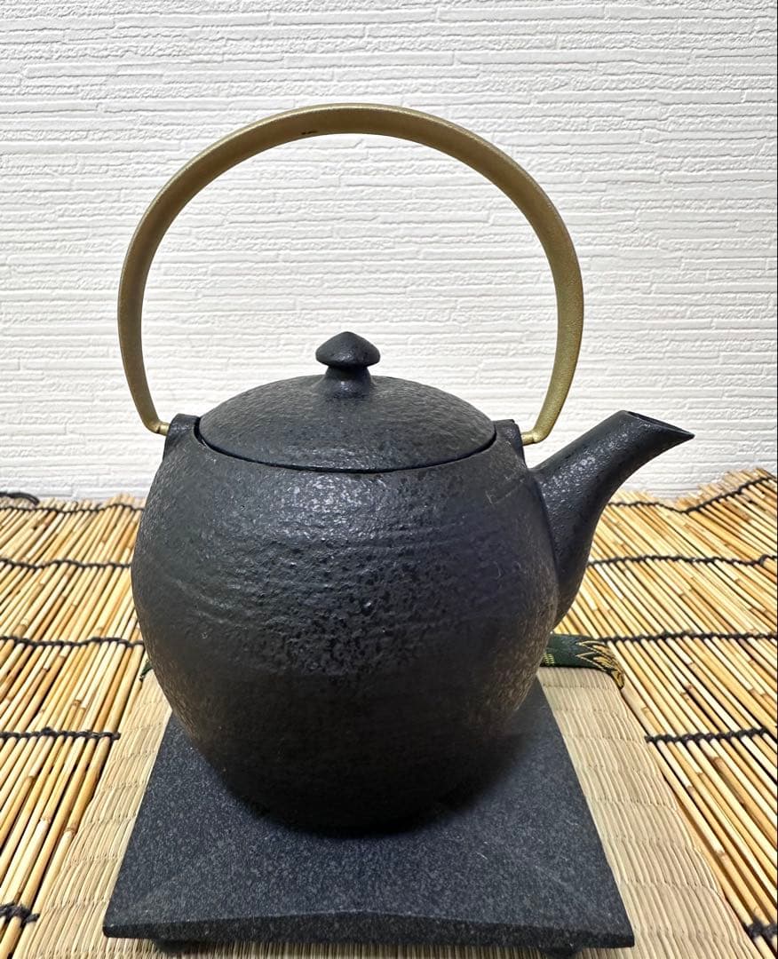 菊地保寿堂 奥山清行デザイン ティーポット まゆss 鉄瓶敷き おりがみ セット