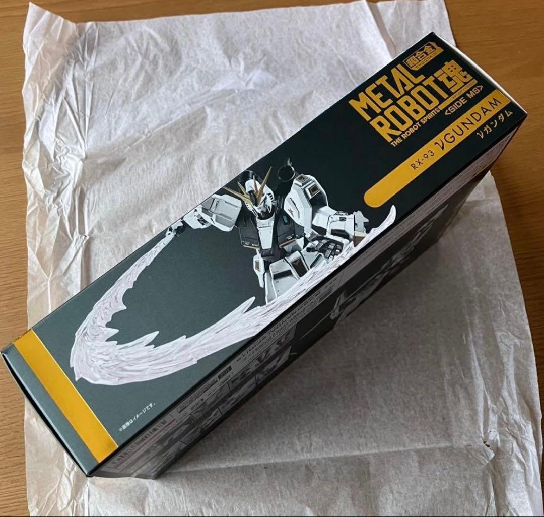 【美品新品】L ROBOT魂 νガンダム RX-93 逆襲のシャア超合金