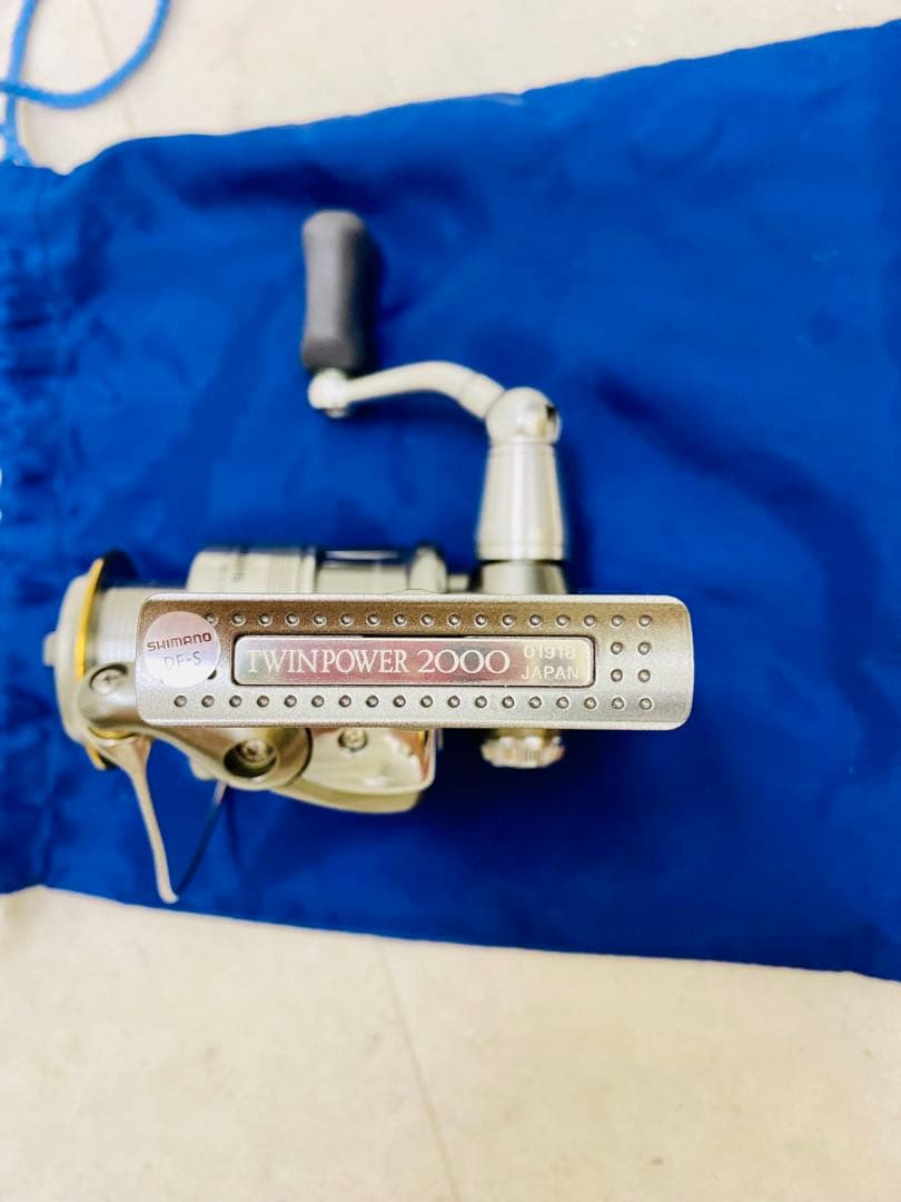 シマノ TWIN POWER 2000