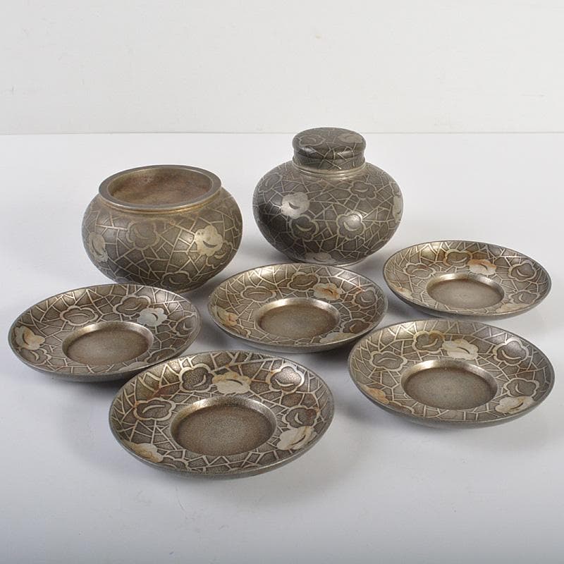 本錫　継山造　花文　茶壷　茶こぼし　茶托五客　合計約1027g　D　R6699