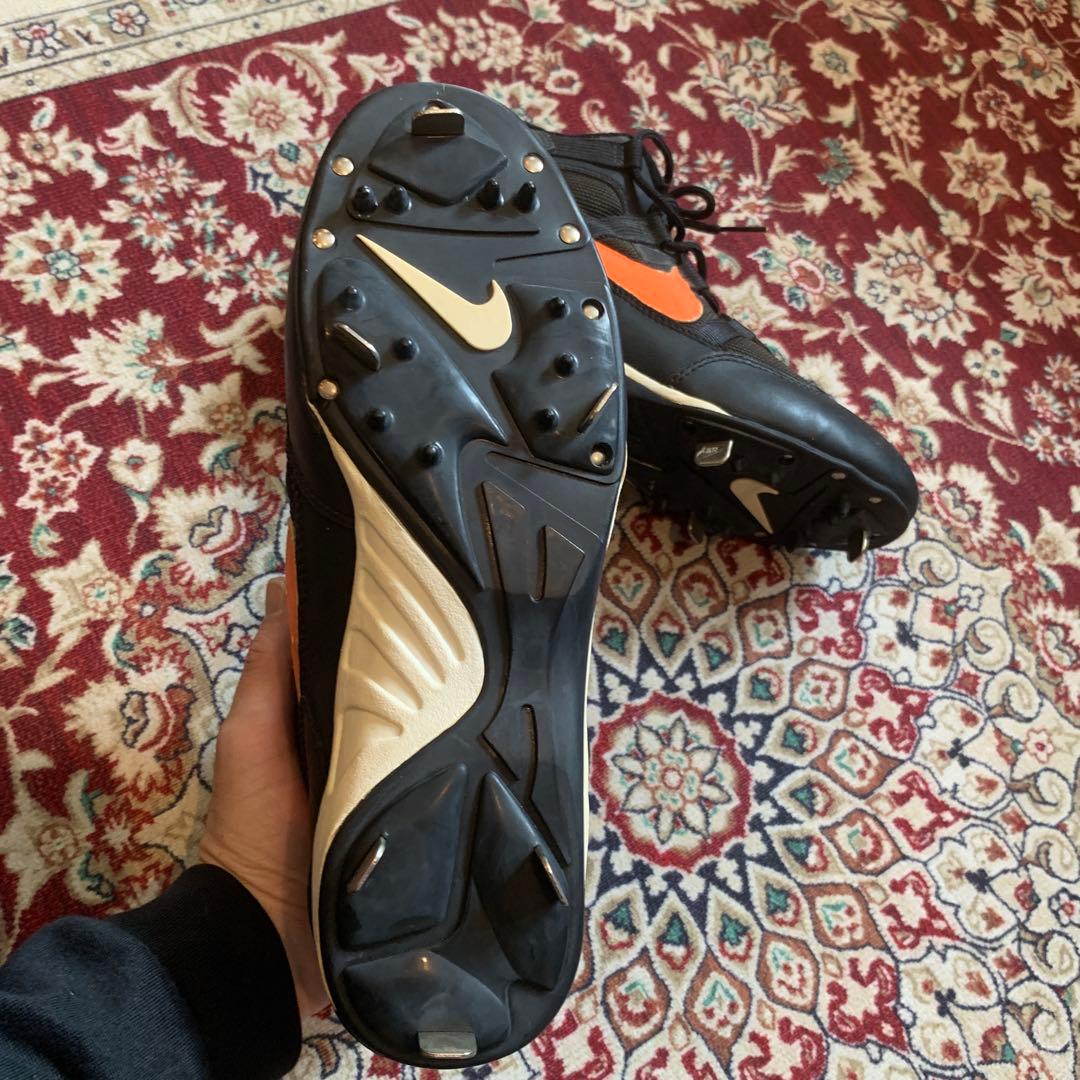 ビンテージデットストックNIKE ブラック/オレンジ スパイク ハイカット