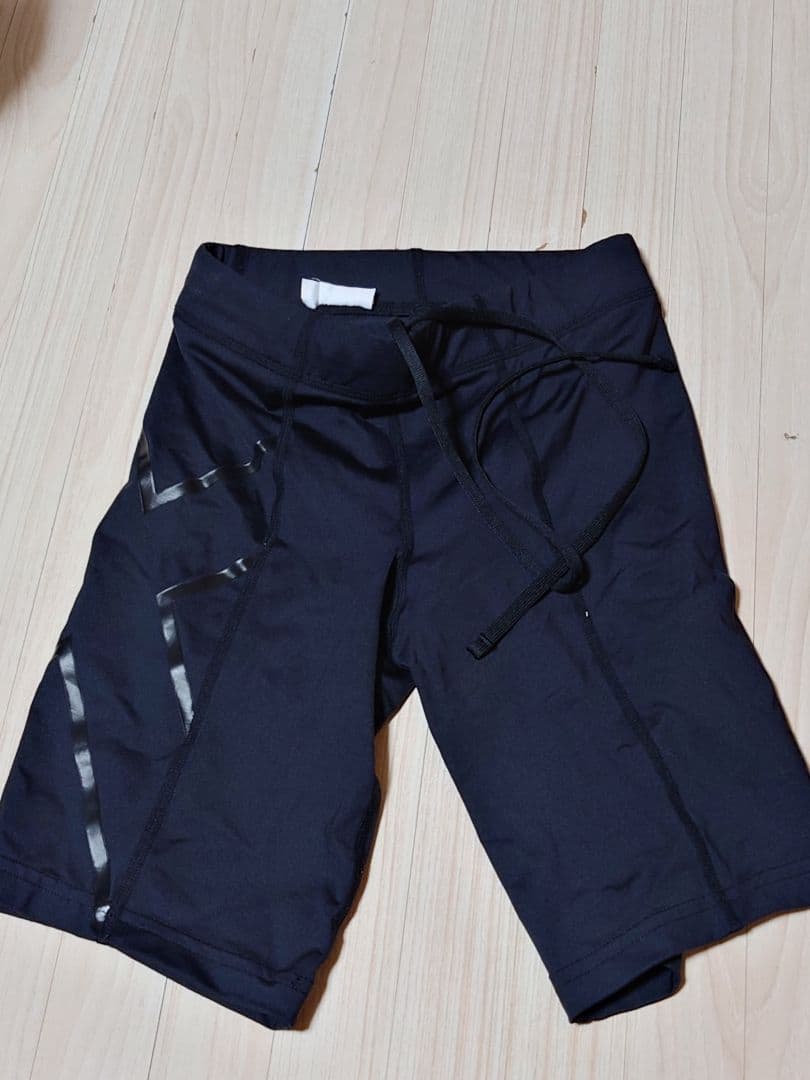 2XU ショートスパッツ　XXS ウィメンズ