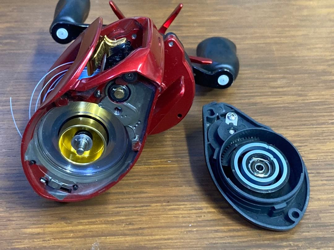 リール Daiwa TATULA 103 XHL-TW