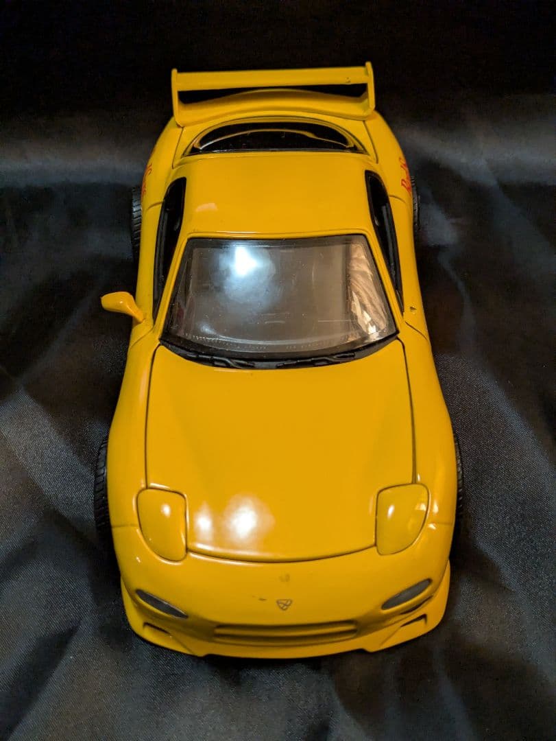 Jada Toys 1/24 マツダ RX-7 FD3S 頭文字D