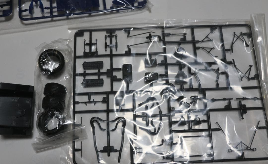 貴重　エブロ製　ローブ・ウォーカーチーム　ロータス72C　Gヒル1/20　プラモ