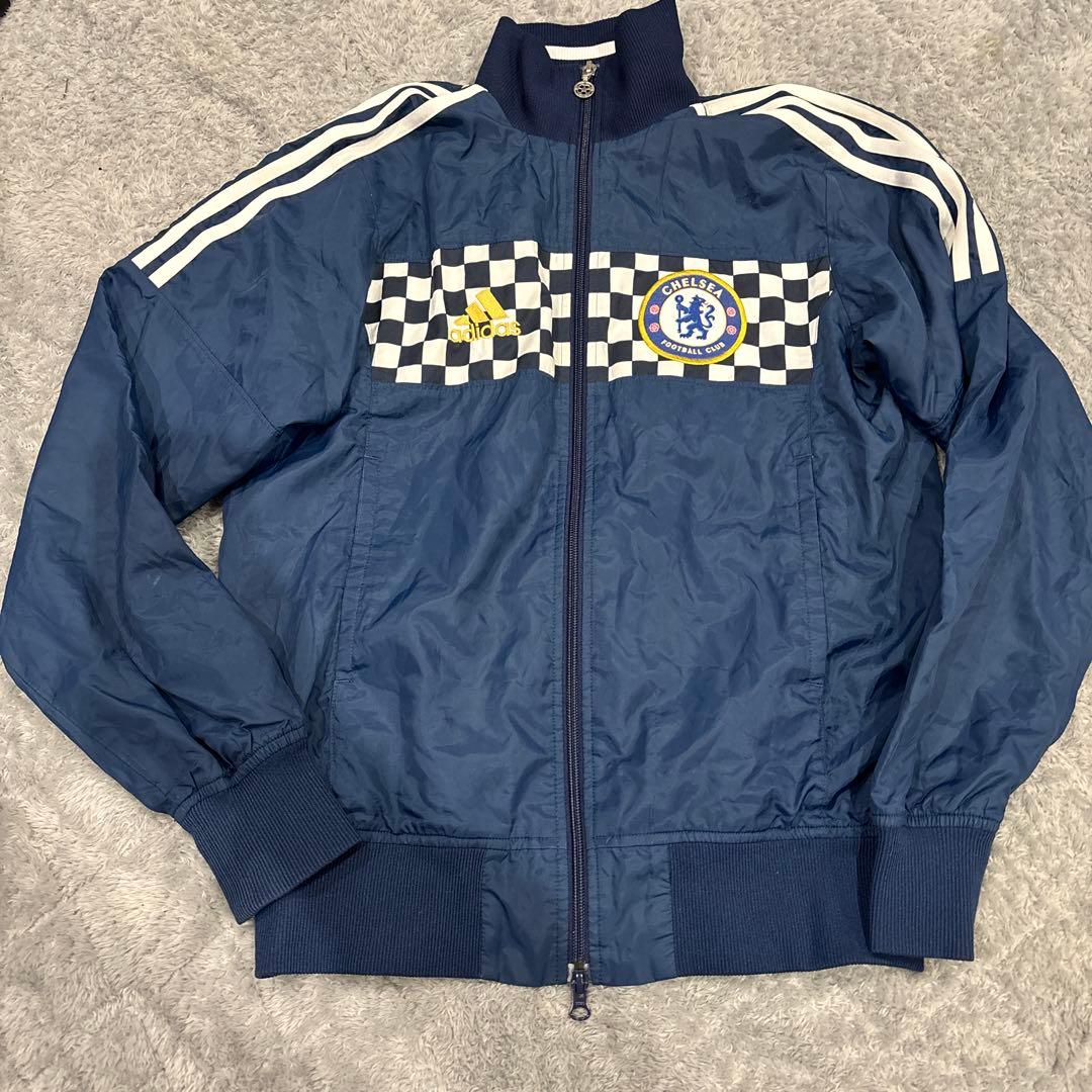 アディダスadidas　チェルシー　ナイロンジャケット