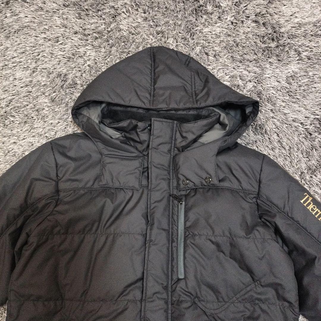 新品、未使用　Oakley フード付きブラックジャケット　中綿