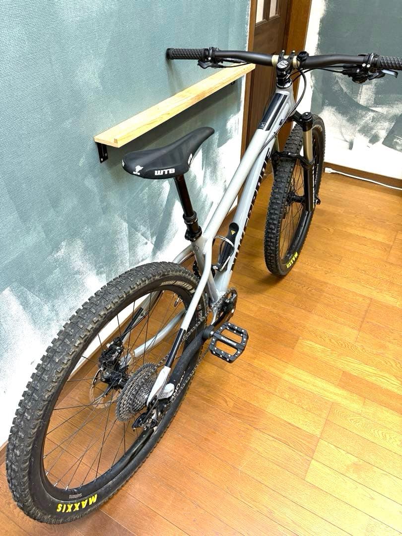 Nukeproof Scout 275年式不明 XTコンポ レンサルカーボン