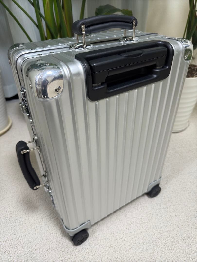 【生涯保証】【極美品】 RIMOWA Classic Cabin 36L