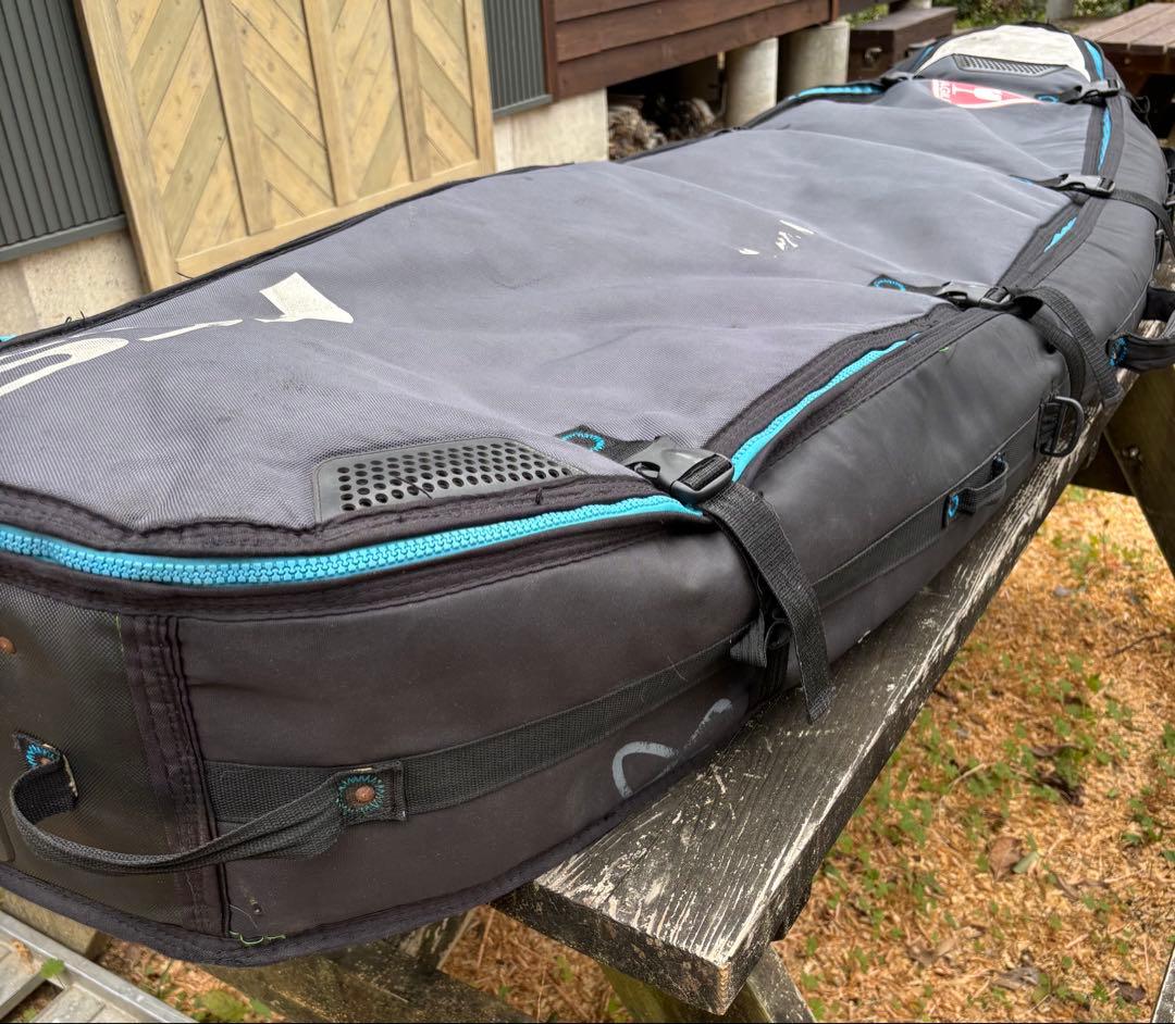 FCS サーフボードケース ホイール付き　中古