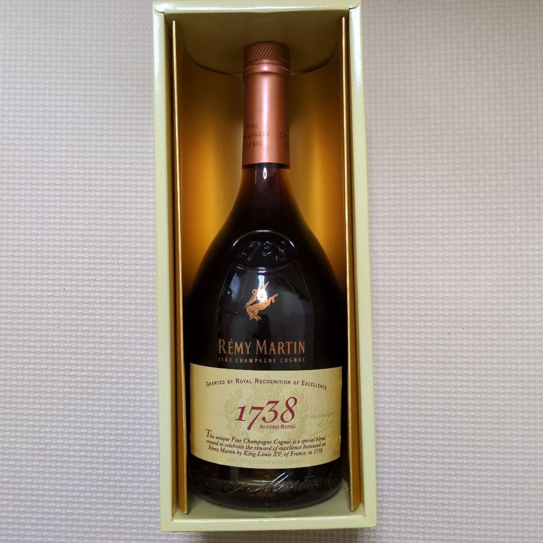 Rémy Martin 1738 Accord  ギフトボックス入り