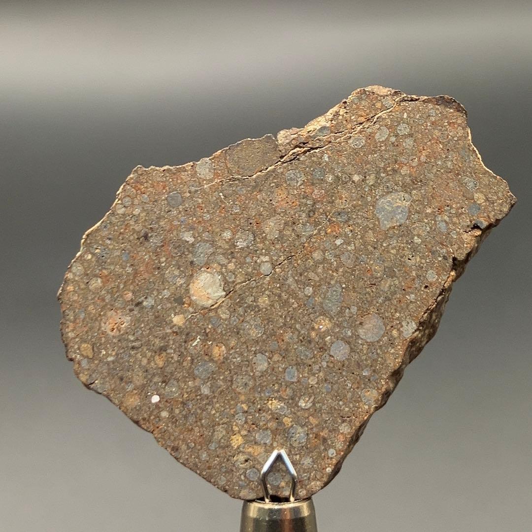 蛍光隕石 nwa12518 LL3 アンホテライト 5.8g フルスライス