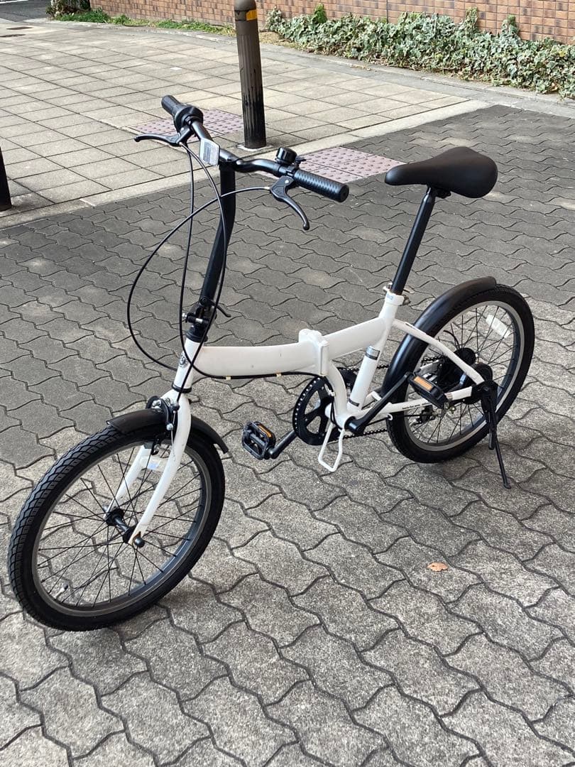 最終価格　超美品　20 折り畳み7段速小径　クロスバイク　自転車　ミニベロ　引取