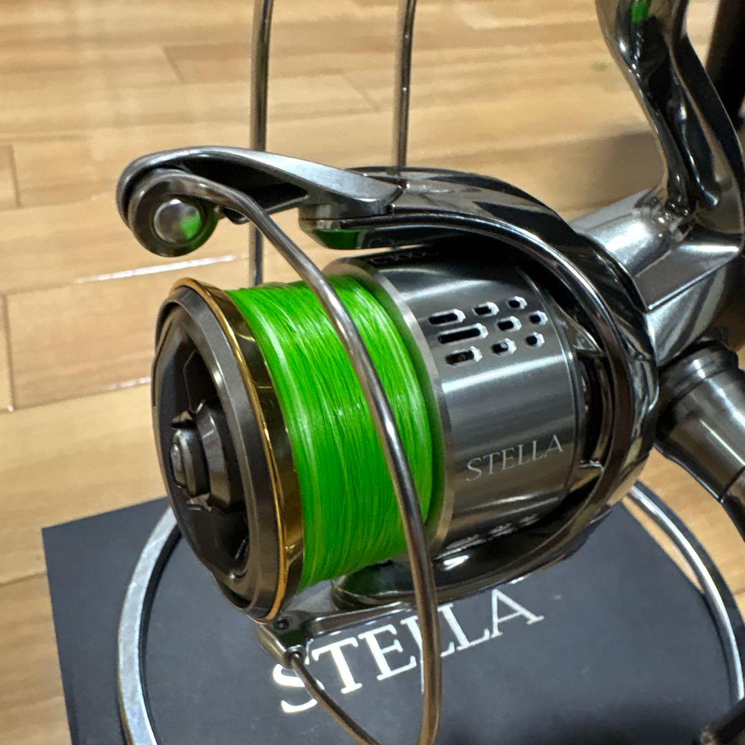 SHIMANO 18ステラ C3000MHG