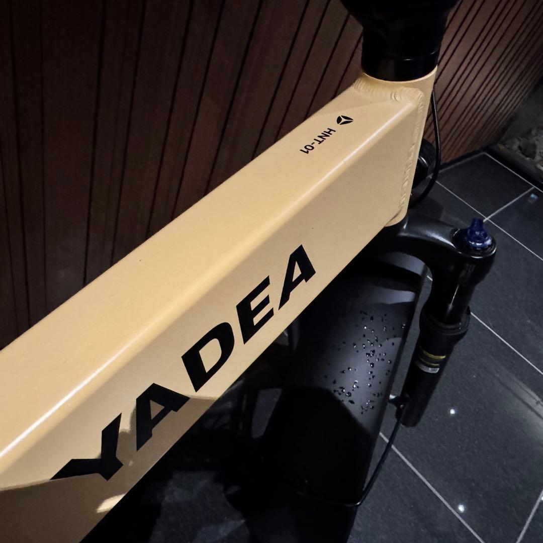 【美品】YADEA HNT-01　電動アシスト自転車　ベージュ