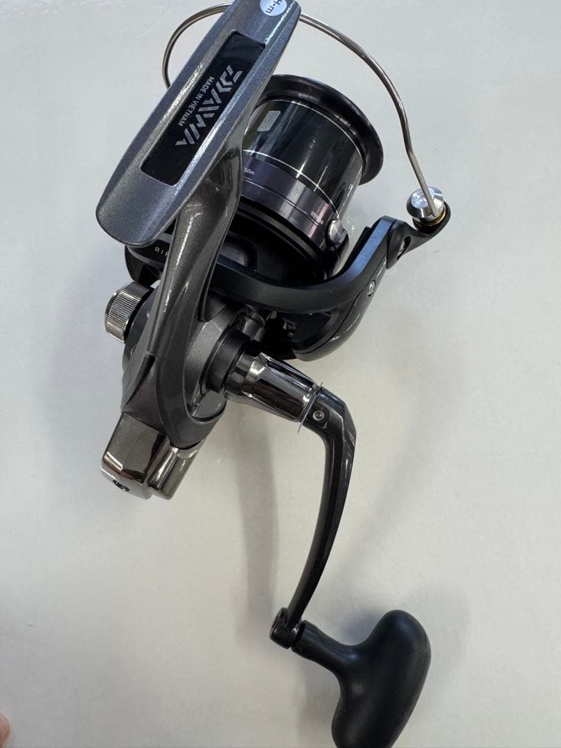 新品未使用Daiwa CROSSCAST 4000