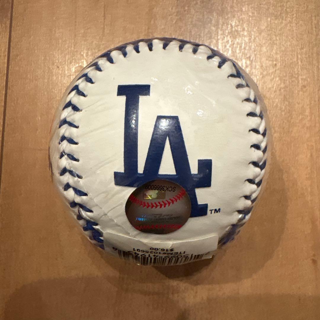 【新品】大谷翔平 刺繍サイン入りボール Dodgers